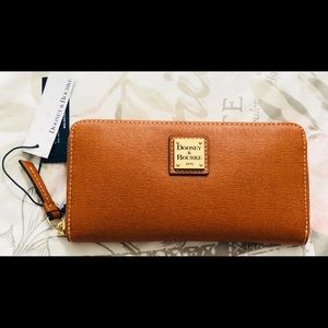 Dooney and Burke wallet